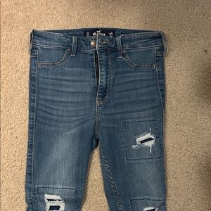 Hollister Ripped Denim Jeans in Blue - High Rise (pairs 1&2 28L, pair 3 is 24L)